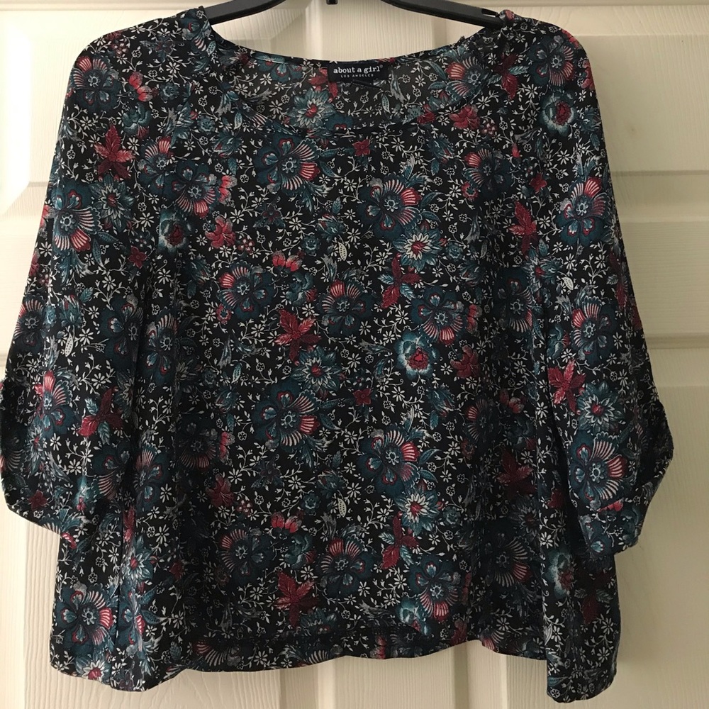 Floral 1/2 Sleeve Blouse- about a girl/Los Angeles